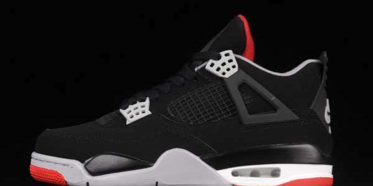 Eminem's Air Jordan 3 "Fire Red" Super Bowl PE 2022