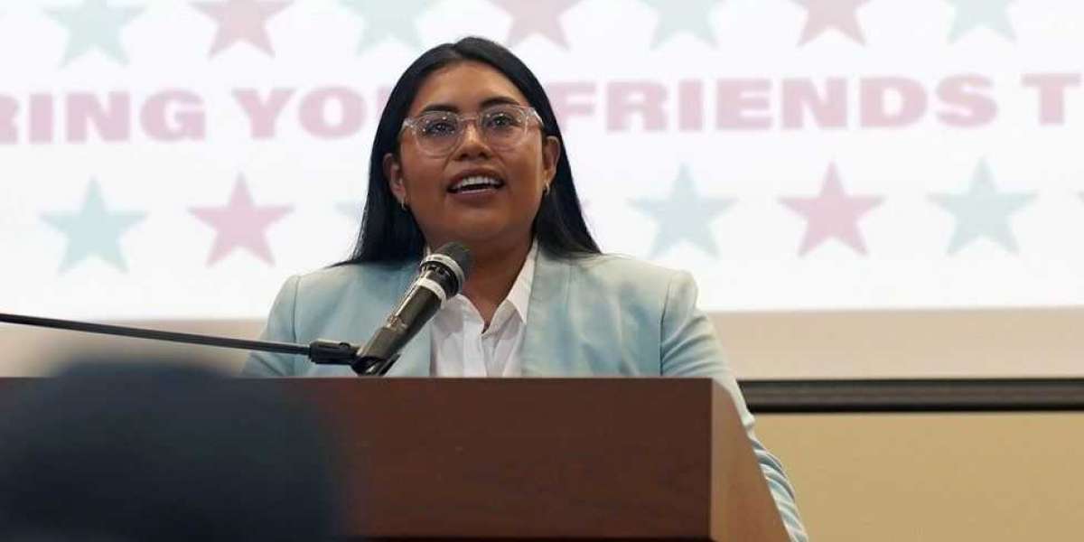 Would-be AOC vows recount in tight Texas race