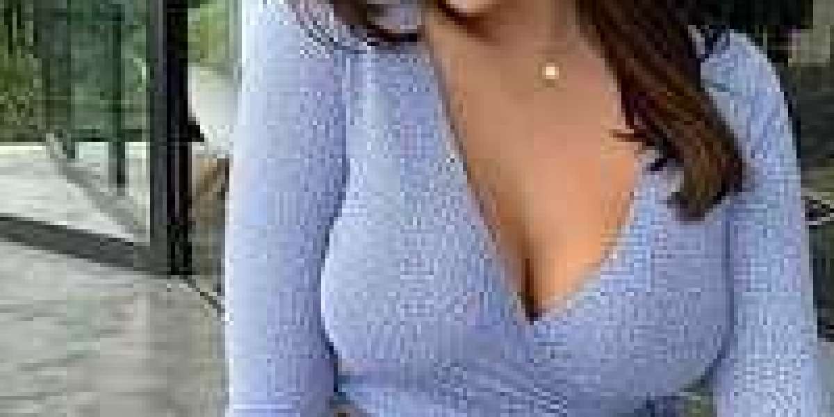Top Class majestic Escorts Offered By Royal Models