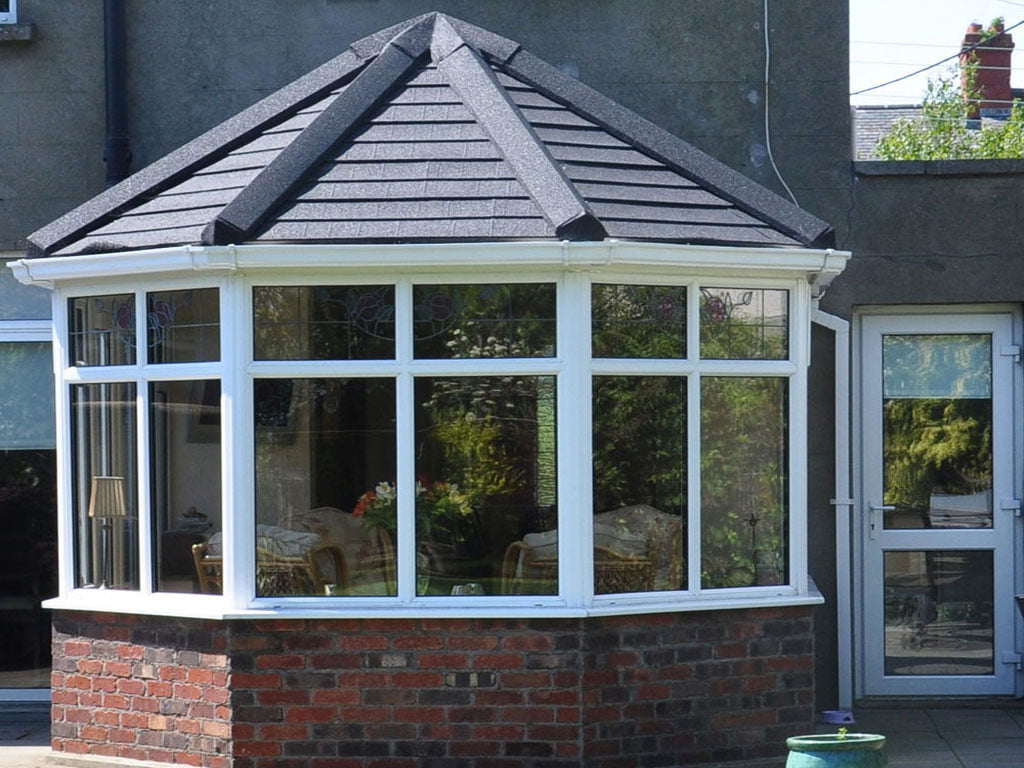 Advantages of Hiring a Professional for Window Glass Repair - resistancephl.com