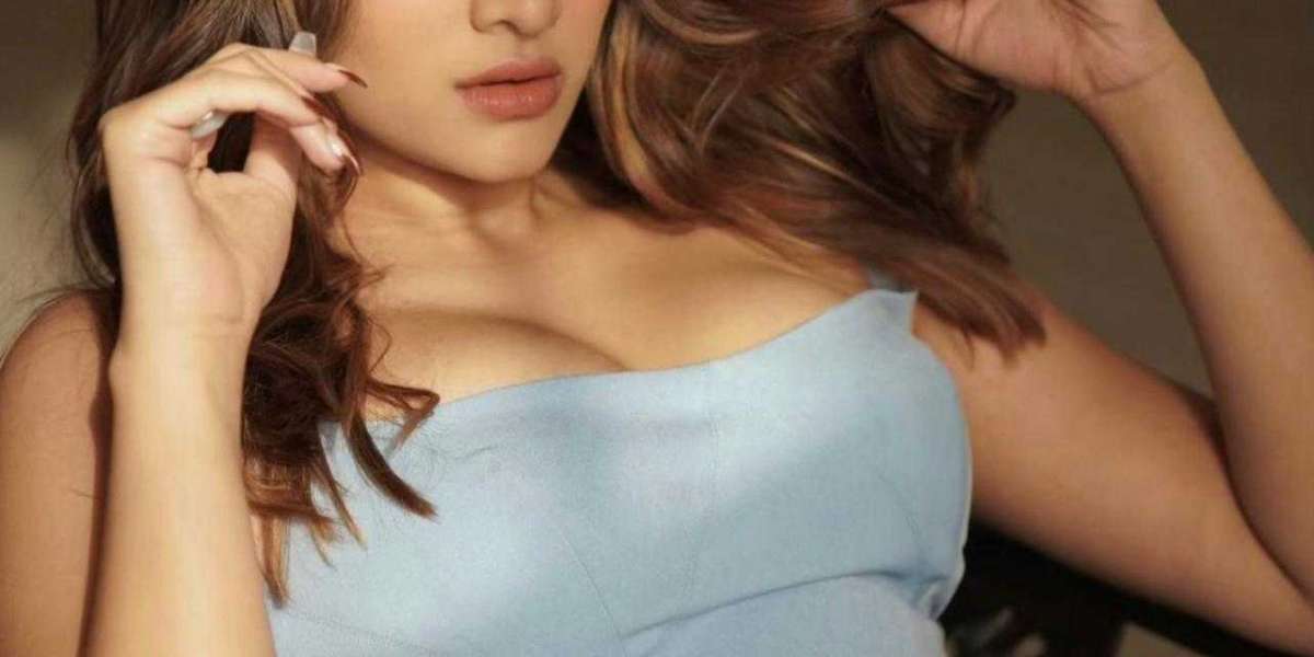 Employing Alluring Escorts in Kolkata for GFE Service