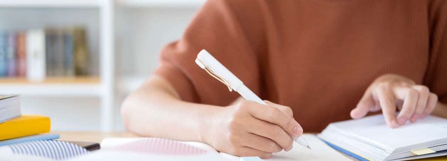 Esha Fatima Cover Image