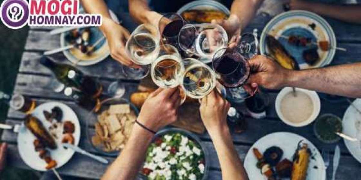 Sổ‌ ‌mơ‌ ‌đánh‌ ‌đề‌ ‌miền‌ Bắc -‌ ‌Giải mã điềm báo giấc mơ ‌thấy‌ đi ăn hàng