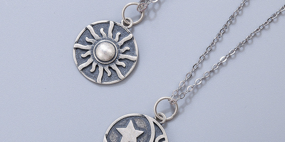 Soulmate Necklaces and Platonic Bonds