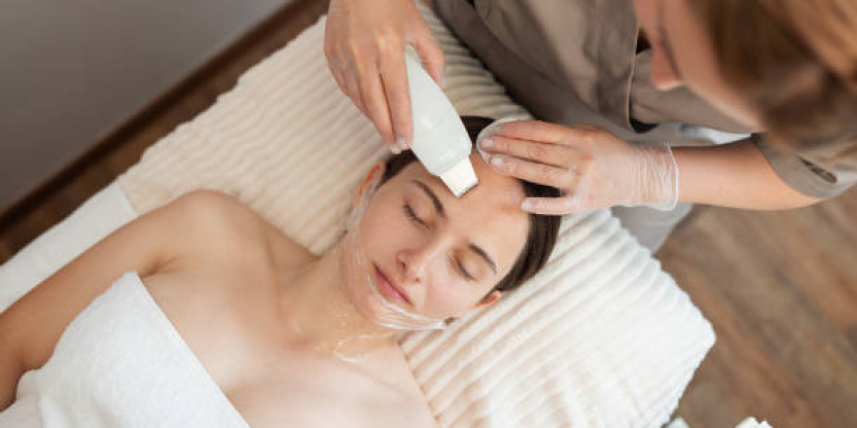 Uncover Flawless Skin with Expert Clinic Skin Cleaning in Riyadh
