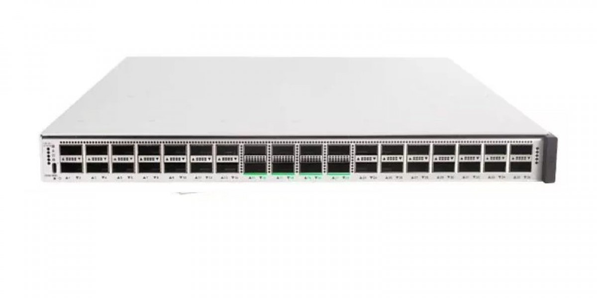 Scaling Up Your IT Infrastructure with the Cisco Catalyst 9500 Series C9500-32
