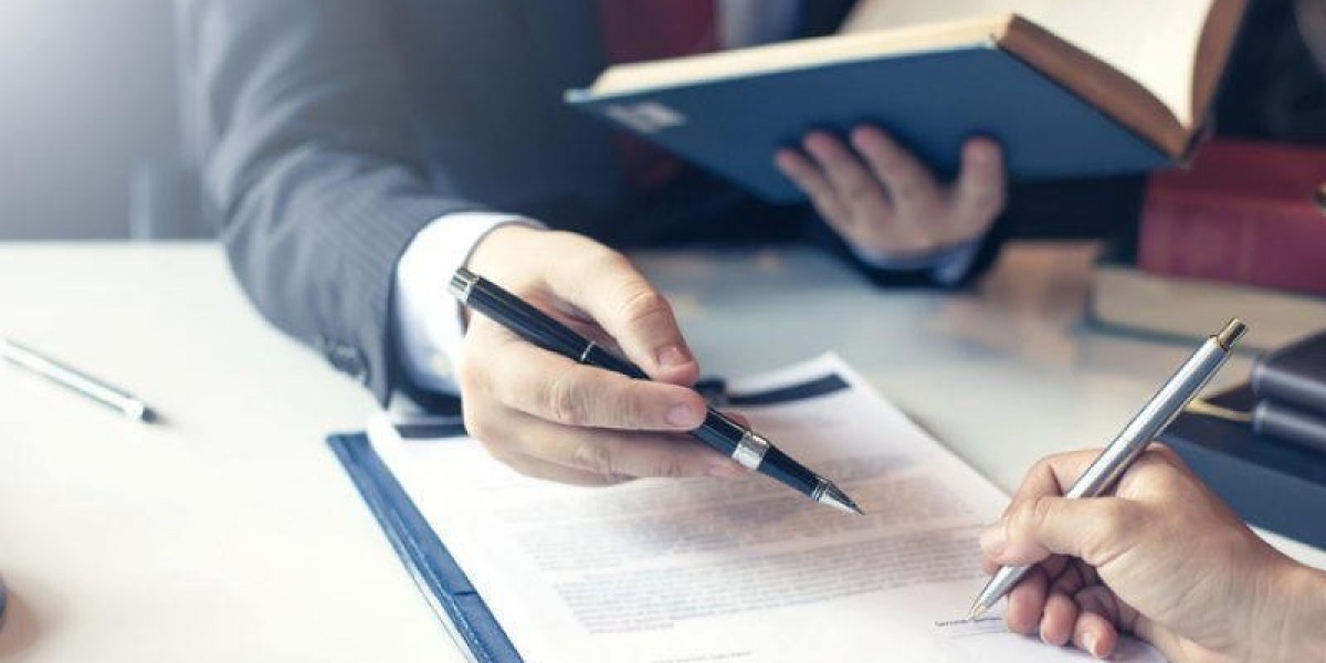 The Importance of Intellectual Property Lawyers in Dubai’s Innovation Economy