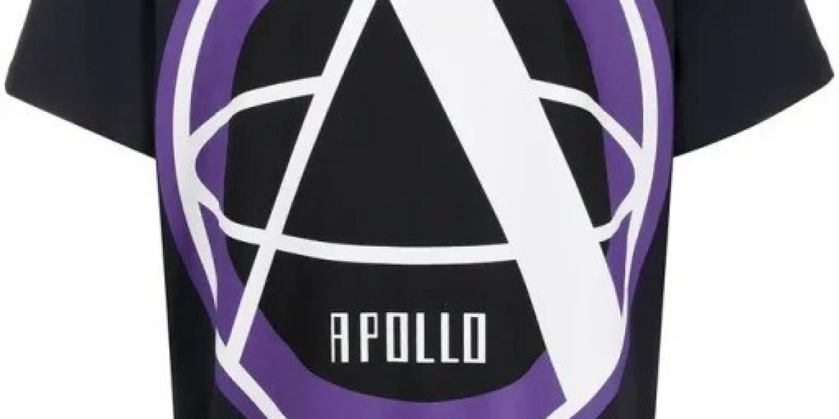 Raf Simons: Shirts Redefined, A Cultural Icon