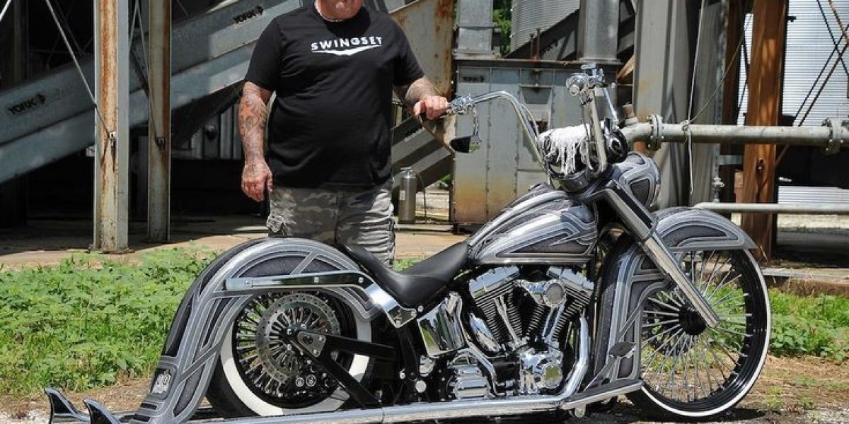 Harley-Davidson Softail: A Perfect Blend of Comfort & Performance