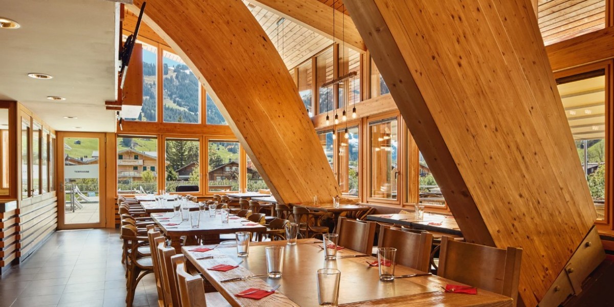 The Best Dining Experiences in Gstaad and Saanen: A Culinary Journey Through Scenic Swiss Alps
