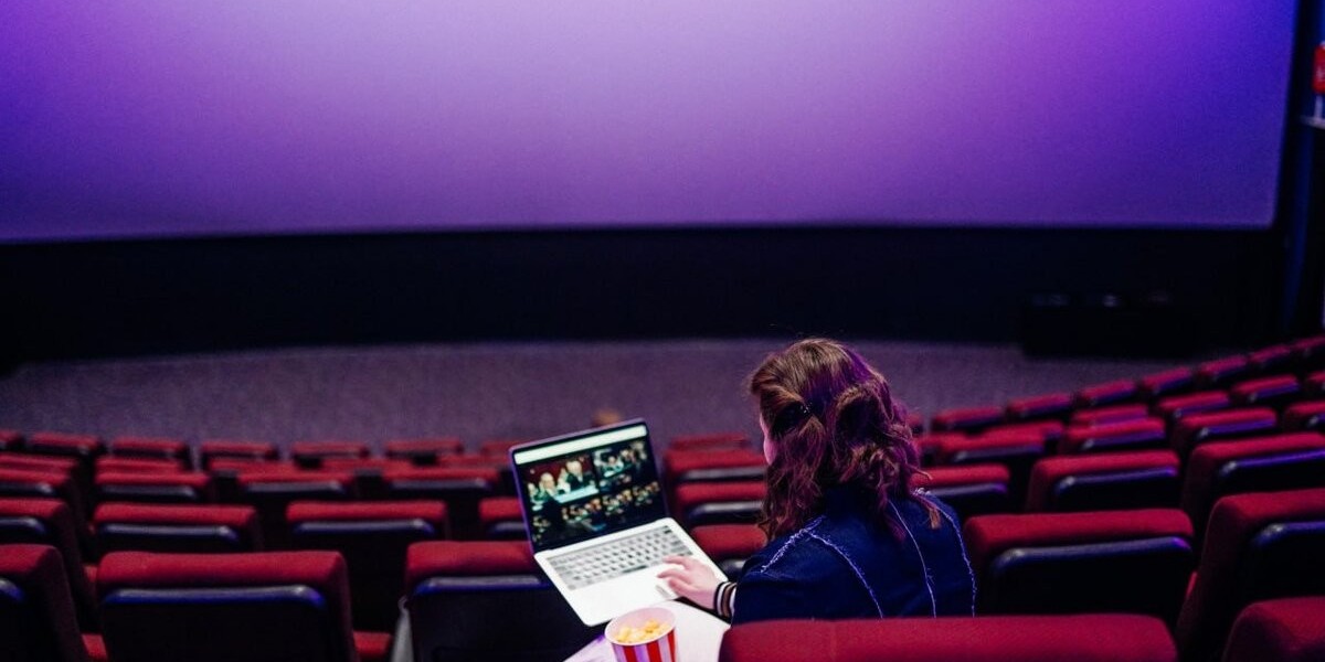 Кино онлайн.