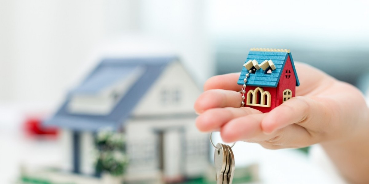 Calculating Home Loan EMIs with HouseGyan's EMI Calculator