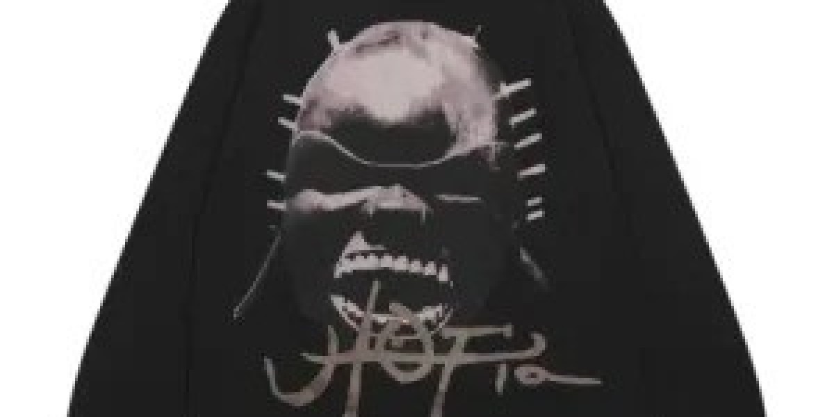 Travis Scott Merchandise & EE Shorts: A Streetwear Staple