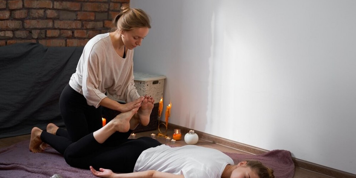 Reiki Healing Near Me: A Natural Path to Inner Balance and Wellness