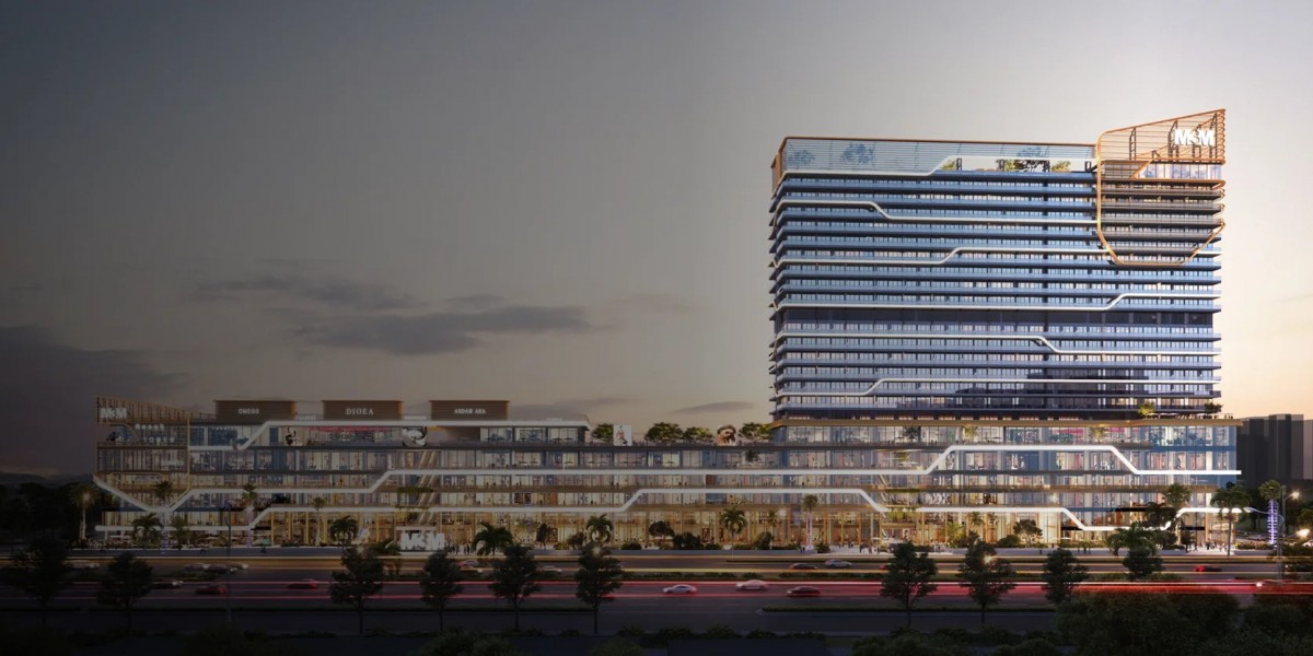 Prime Real Estate, Smart Investments: The Professional Edge of The SmartKey Realty