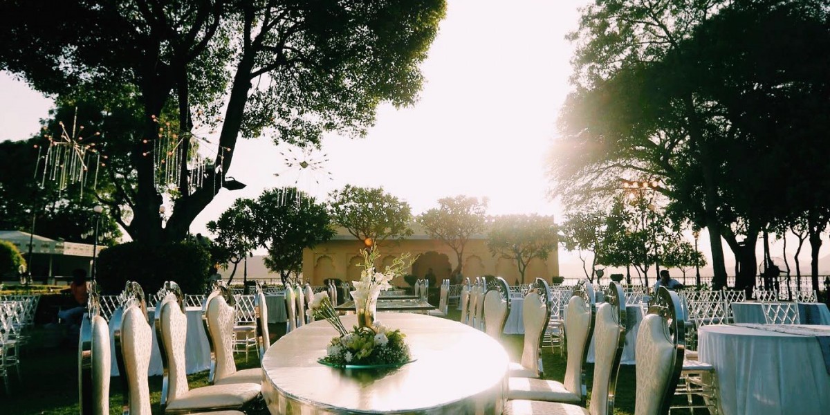 Inside the Magic: What Makes a Taj Lake Palace Wedding So Special