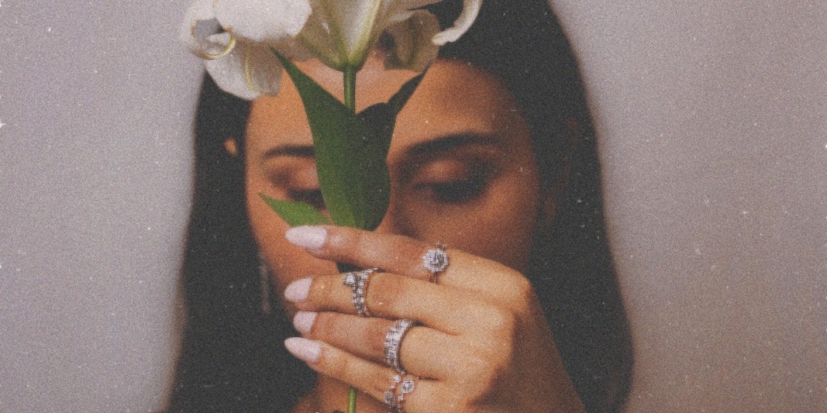 Beyond Carbon Neutral: Can Lab-Grown Diamonds Achieve Regenerative Sustainability?