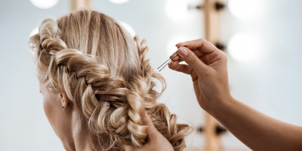 Beginner’s Guide to Choosing the Right Hair Styling Course