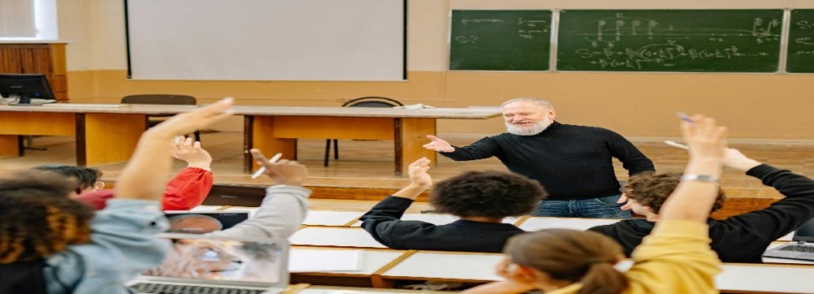 mozakrah Cover Image