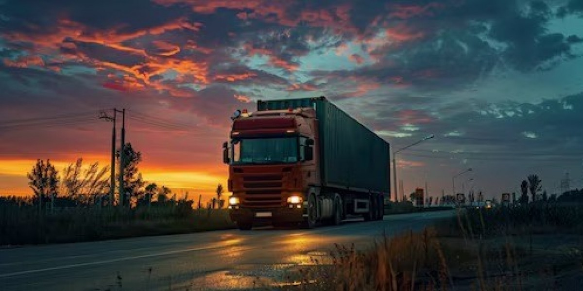 What to Know About Heavy Equipment Transport in Dallas, TX