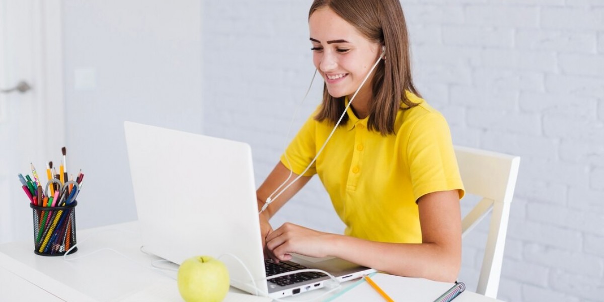 Online Career Counseling Services by Manochikitsa