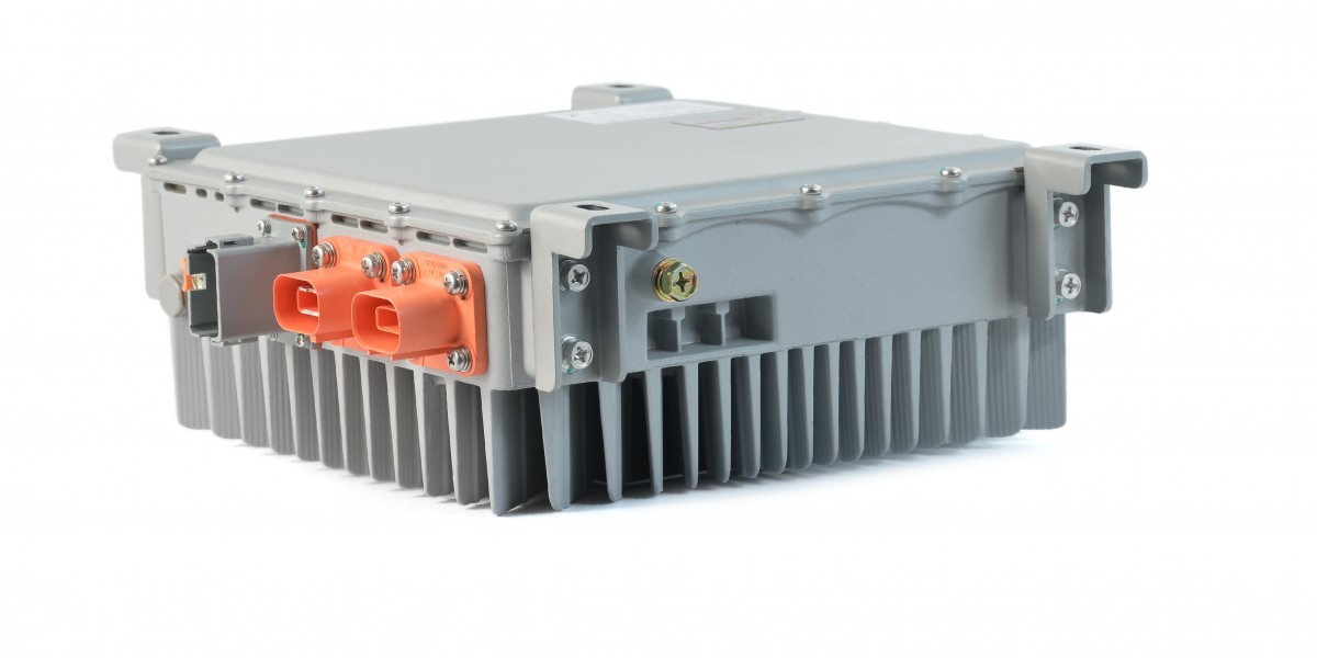 Mastering Mobile Power: How the 3KW RV Bidirectional Intelligent DC-DC Charger Transforms Off-Grid Travel