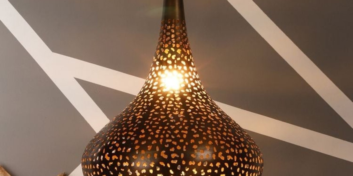 Brighten Up: How Hanging Lights Add Depth, Warmth, and Character