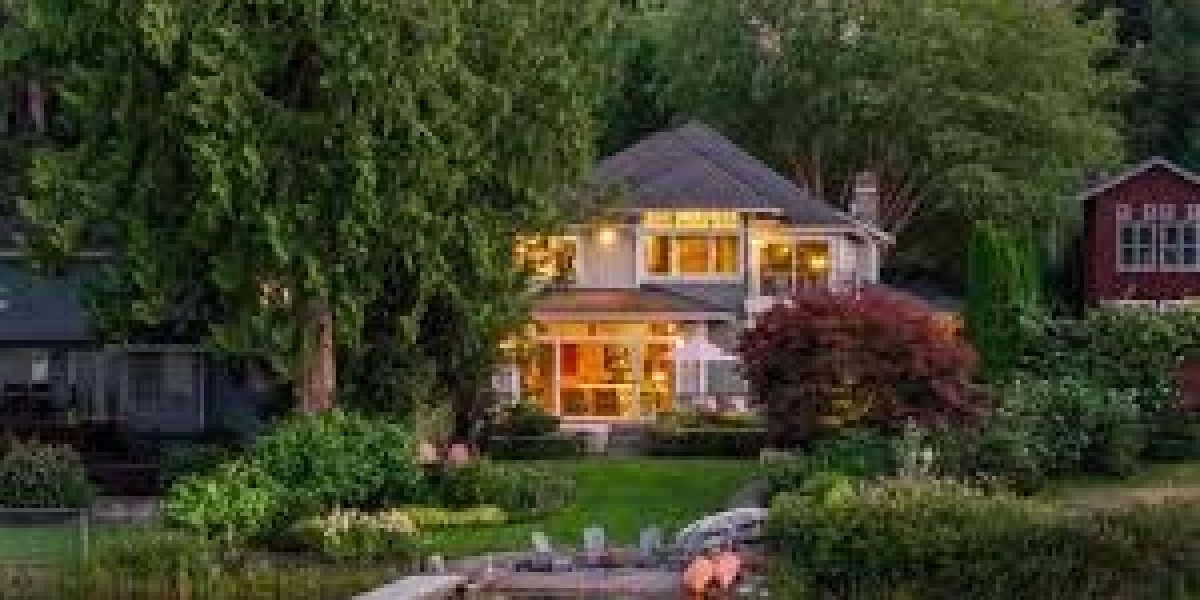 Lakeside Grand Condo: Designed for Multi-Generational Living