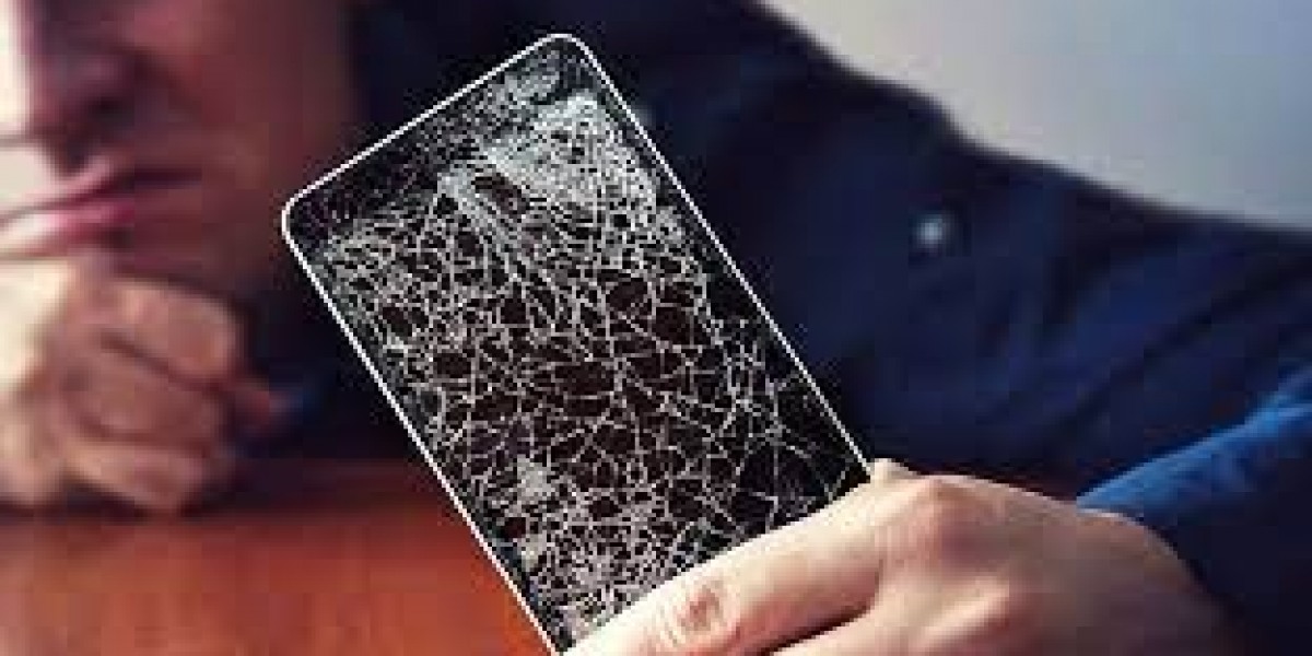 Screen Replacement in Garland