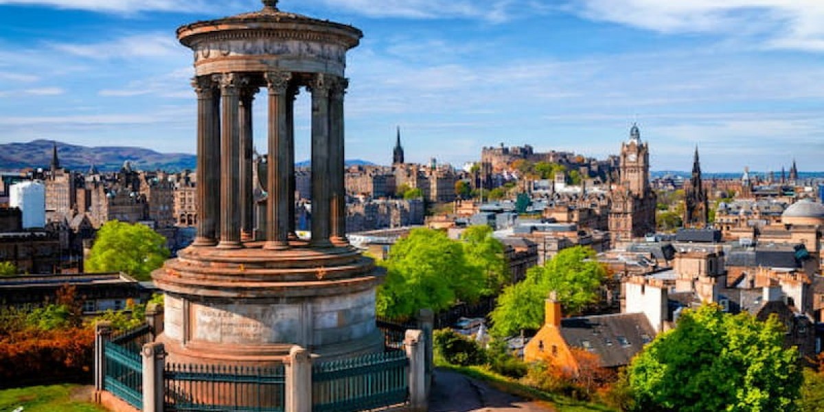 Top 10 Historic Sites to Visit in the UK