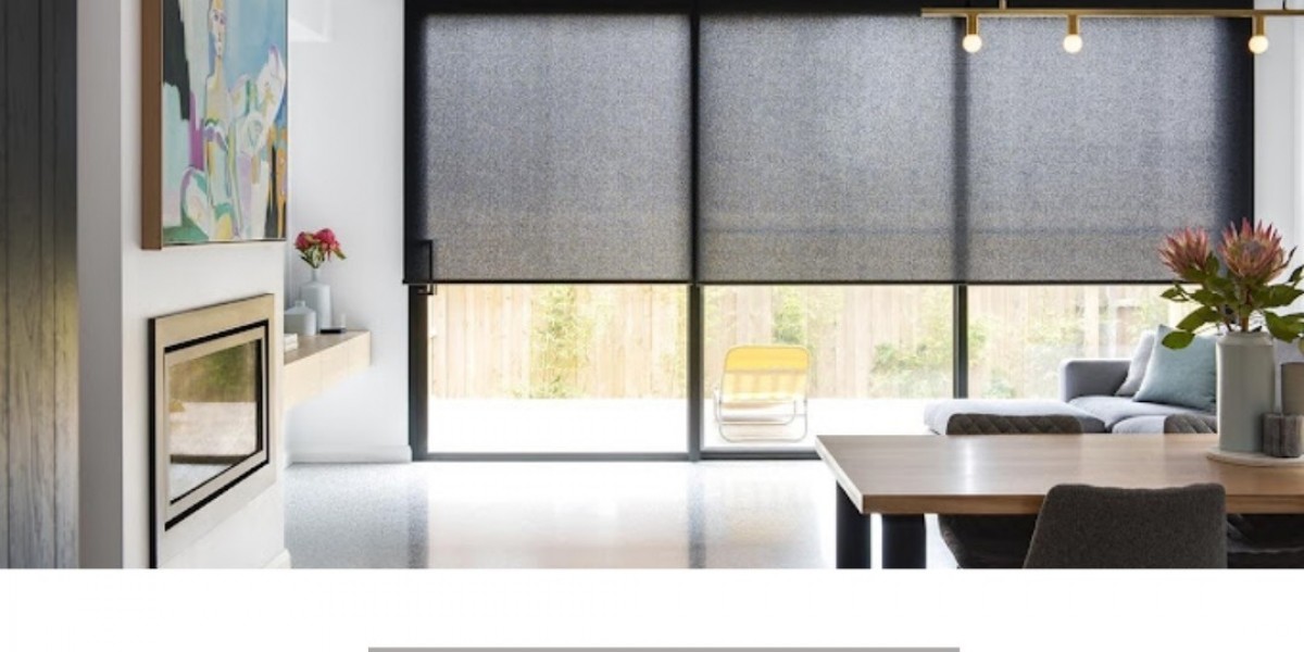 Smart Blind Systems for Effortless Light Control