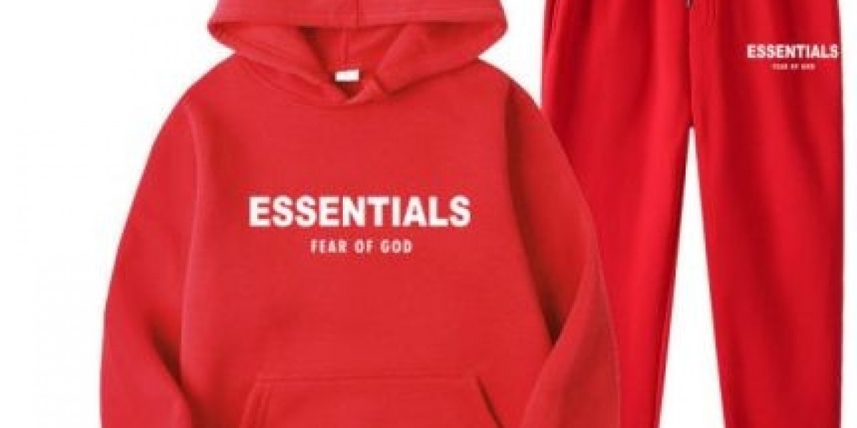 Essentials Hoodie: The Heart of Authentic Streetwear Aesthetic