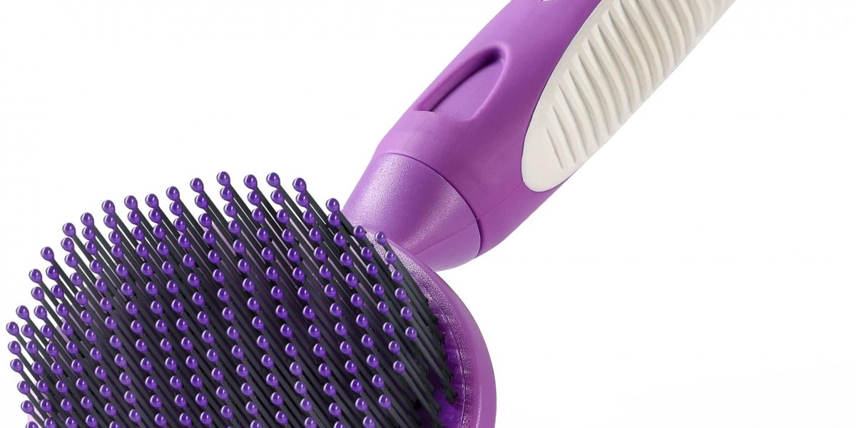 PawTechPet Pet Brush with Comfortable Handle