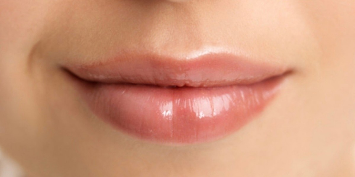 Risks to Consider Before Lip Reduction in Islamabad