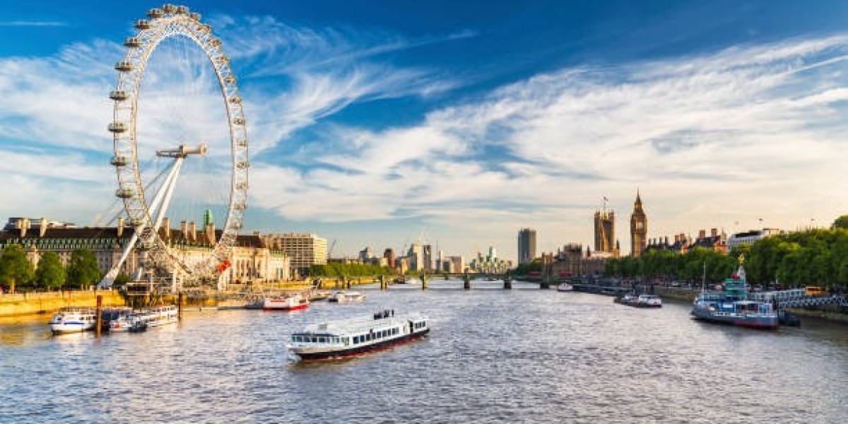 Romantic Places to Visit in the UK for Couples