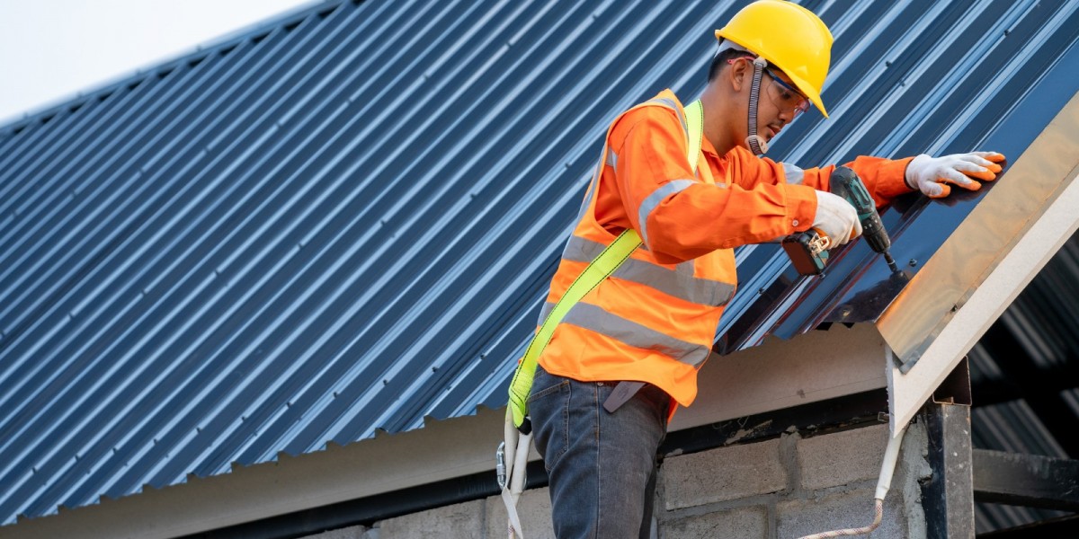 How Roof Repair Denton TX Services Help Prevent Major Structural Damage
