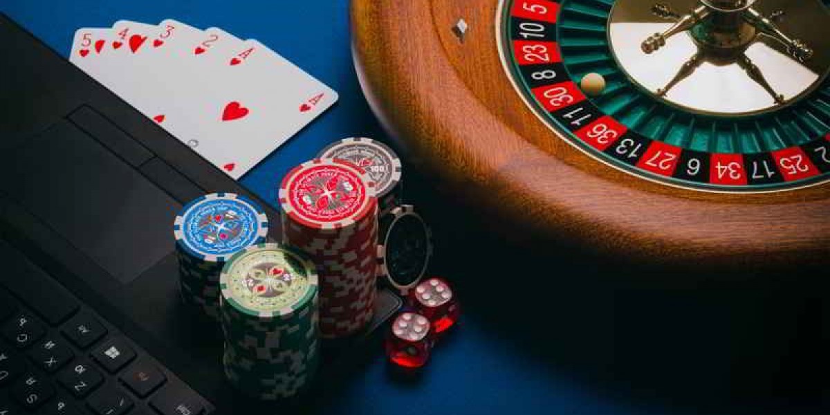 Online Gambling Safety Guide: How to Protect Your Money and Personal Data on Situs Slot Gacor