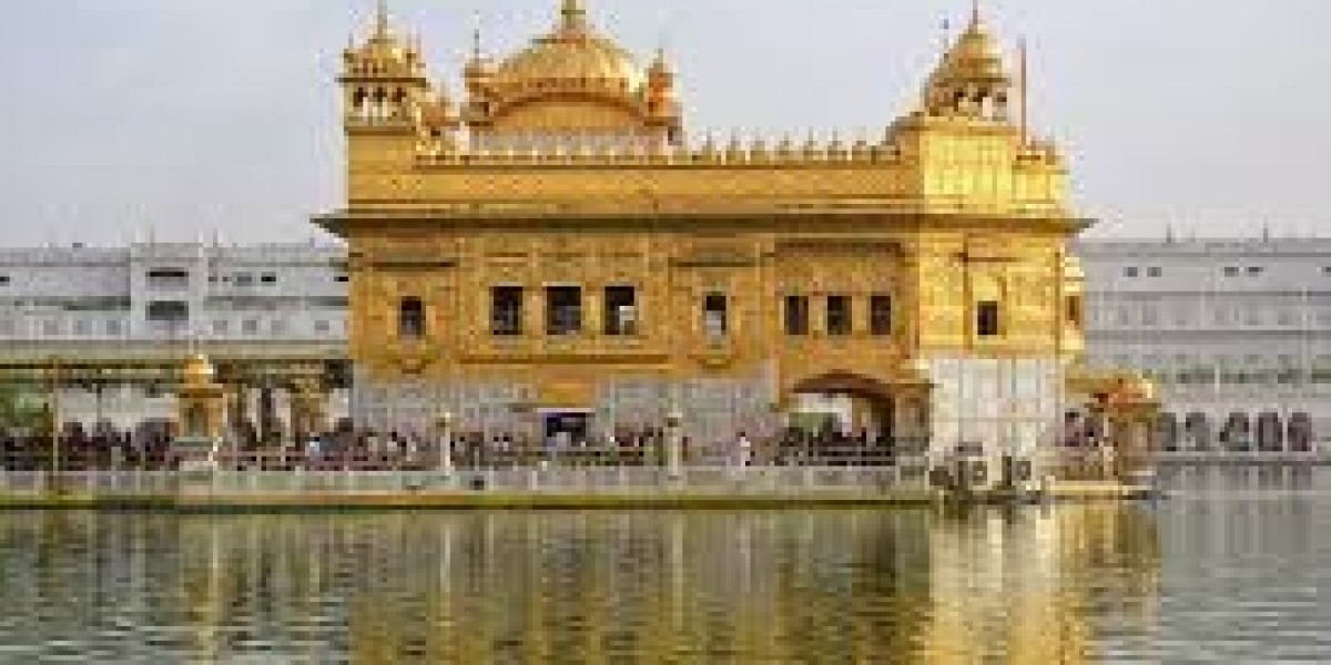 Golden Triangle Tour with Amritsar – A Complete Travel Guide