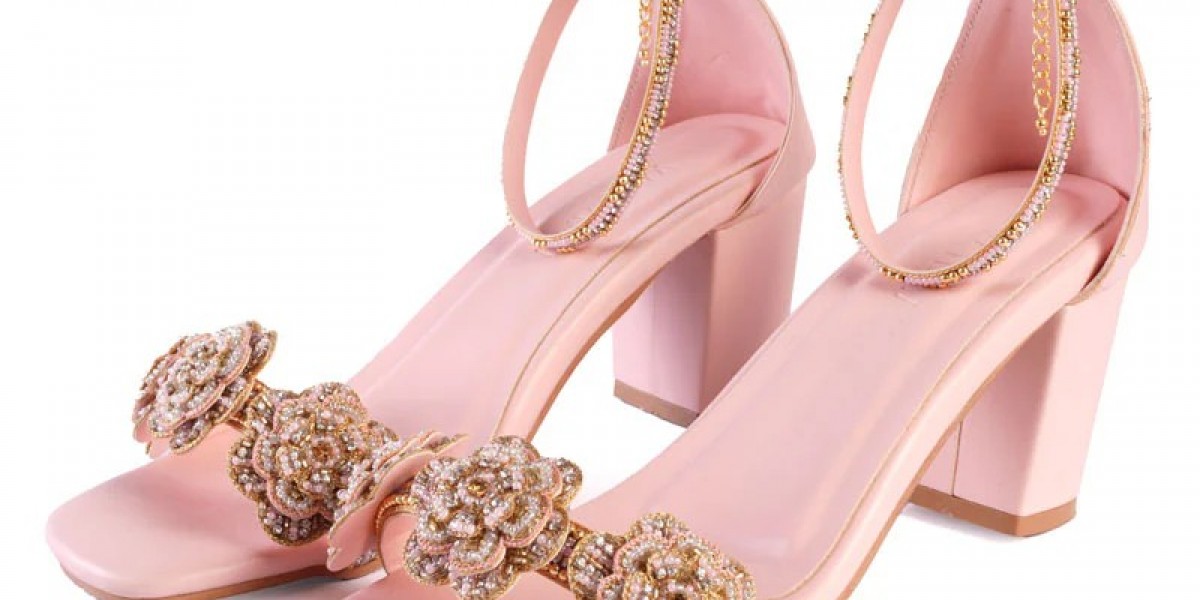 Juti for Women: A Timeless Blend of Culture and Comfort