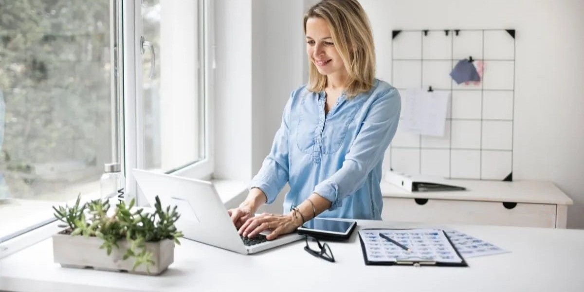 How Computer Tables Improve Productivity and Focus