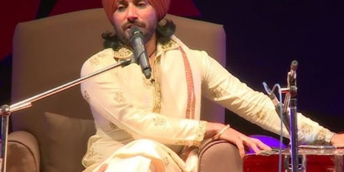 How Satinder Sartaaj Age Mirrors His Growth As A Sufi Icon