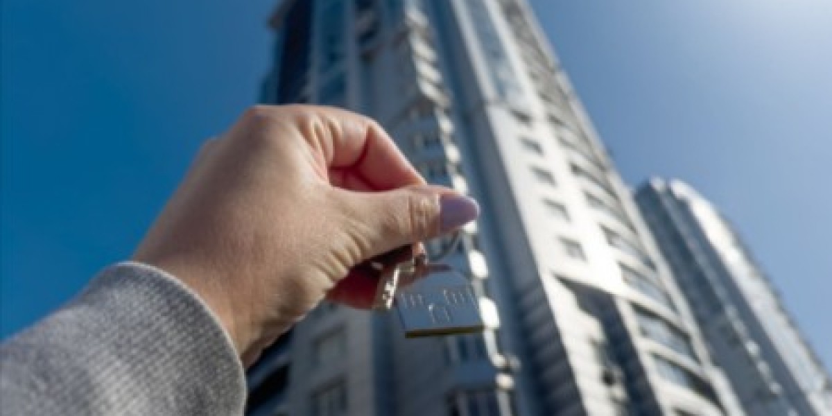 Top 10 Reasons to Invest in Apartments in Noida Right Now