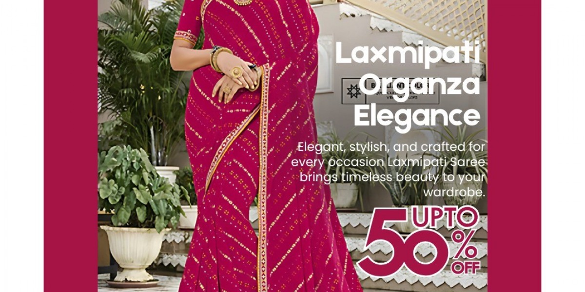Emperor Chudi Grey: A Silk Saree Where Heritage Meets Quiet Majesty