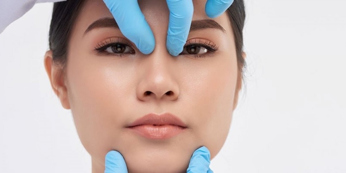 Common Questions to Ask Your Rhinoplasty Surgeon Before Surgery