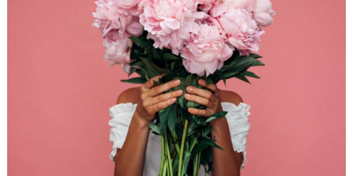 FlowersMart is an excellent flower shop Dubai, offering the best flower bouquets
