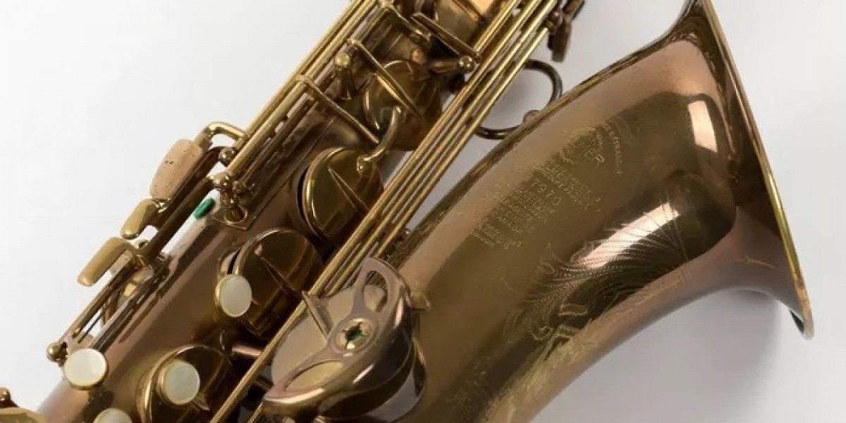 What Clef Does Tenor Saxophone Use? It’s Important!