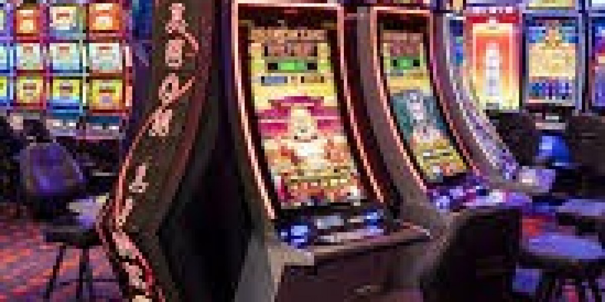 Casino Poker: A Classic Game of Strategy and Luck