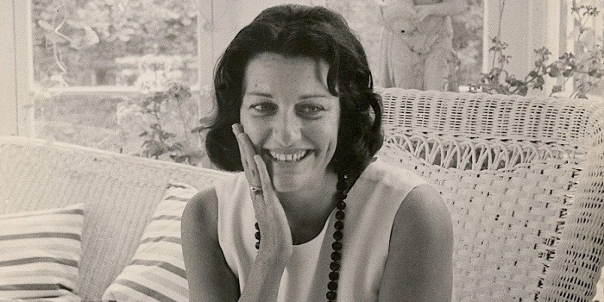 Why is Anne Sexton Considered a Pioneer of Confessional Poetry?