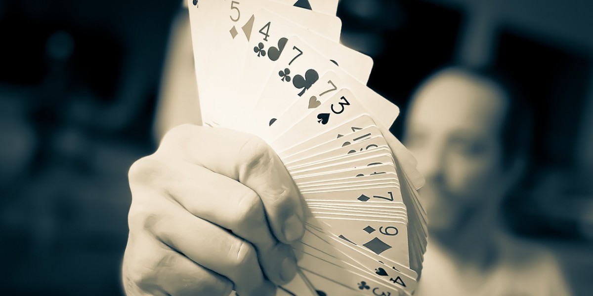 The Evolution of Slot Game Mechanics: How Technology is Reshaping Player Experience in Online Casinos in 2025