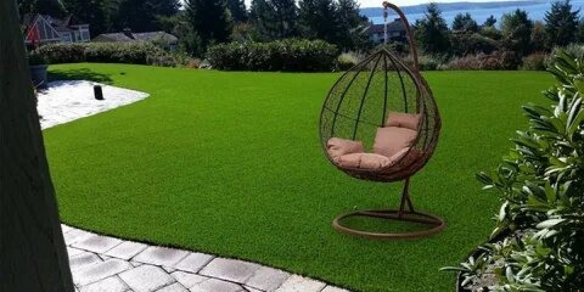 Season-Proof Lawns: Why Locals Prefer to Buy Artificial Grass Dubai